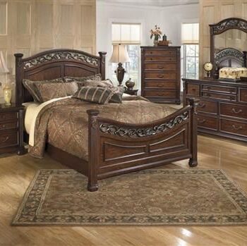 Rose wood solid Bed